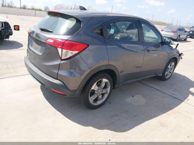 3CZRU5H38KG706116 Honda HR-V LX