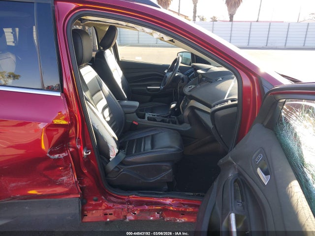 1FMCU0HD3KUA80572 Ford ESCAPE SEL