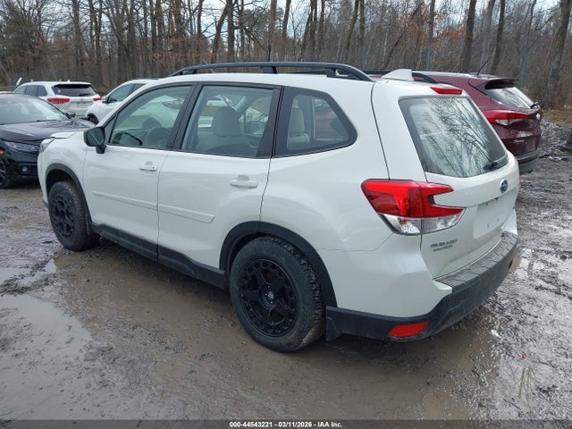 2022 SUBARU FORESTER JF2SKACC8NH425460 Photo 2