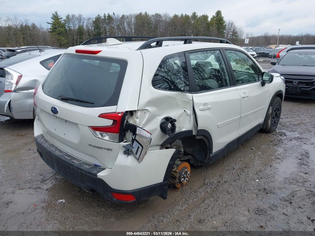 2022 SUBARU FORESTER JF2SKACC8NH425460 Photo 5