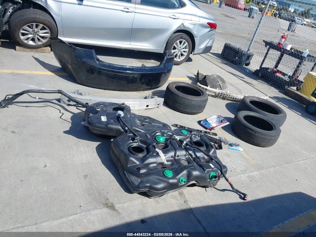 44543224 :رقم المزاد ، 1G1125S33EU153306 vin ، 2014 Chevrolet Impala 2lt مزاد بيع
