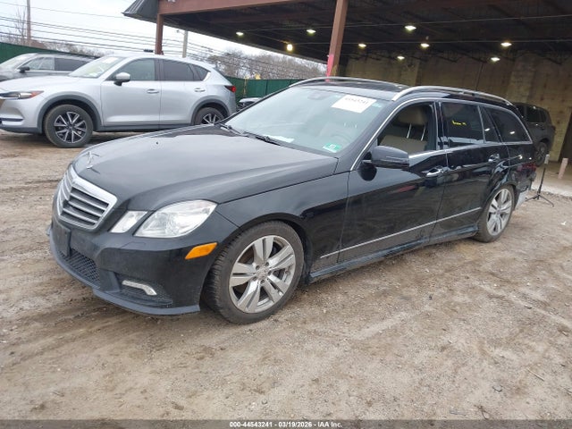 2011 MERCEDES-BENZ E 350 WDDHH8HB2BA366528 Photo 1