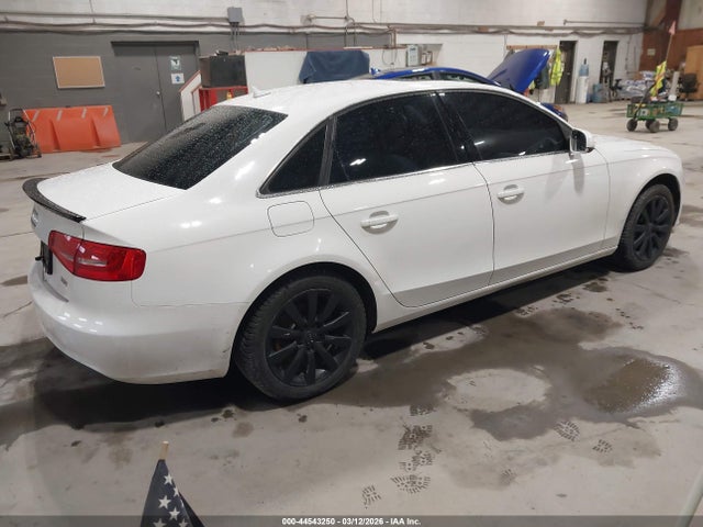 2013 AUDI A4 WAUAFAFL4DA179778 Photo 3