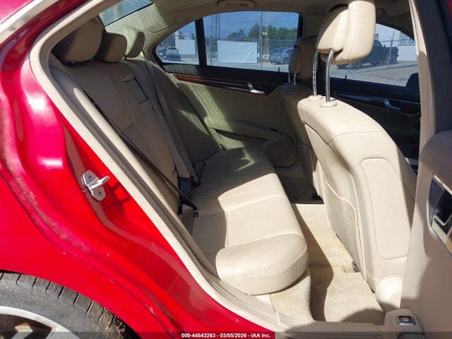 44543263 :رقم المزاد ، WDDGF5EB9BF650794 vin ، 2011 Mercedes-benz C 300 Sport مزاد بيع