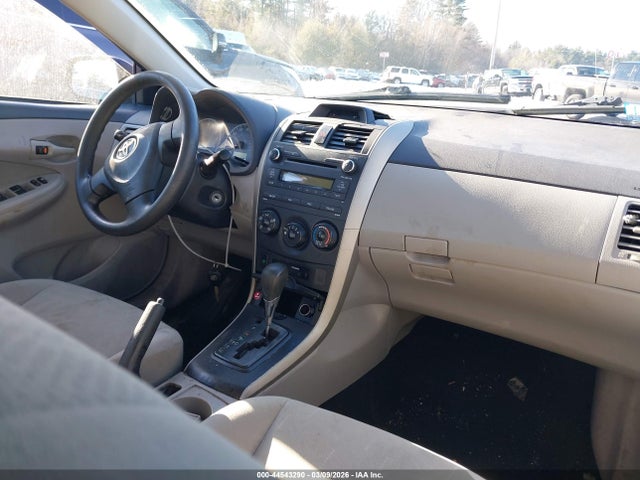 44543290 :رقم المزاد ، 2T1BU4EEXCC833985 vin ، 2012 Toyota Corolla L مزاد بيع