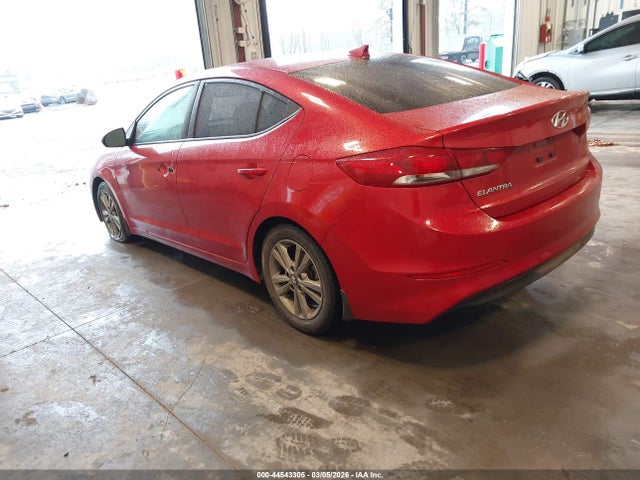 44543305 :رقم المزاد ، 5NPD84LF1JH249624 vin ، 2018 Hyundai Elantra Sel مزاد بيع
