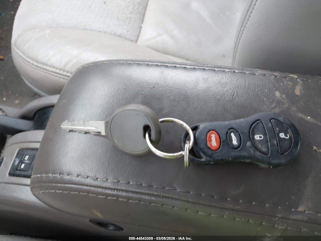 Aukcja sprzedaży 2004 Chrysler Sebring Limited, vin: 1C3EL65R64N287297, numer aukcji: 44543309