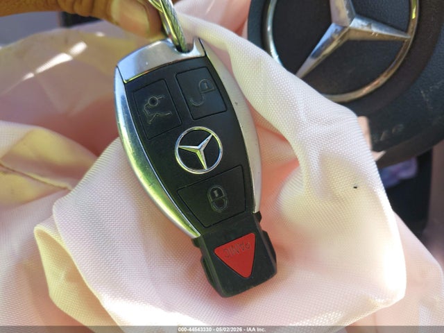 44543330 :رقم المزاد ، 55SWF4KBXFU025348 vin ، 2015 Mercedes-benz C 300 4matic مزاد بيع