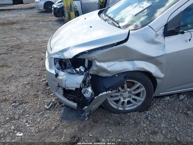 Продажа на аукционе авто 2016 Chevrolet Sonic Lt Auto, vin: 1G1JC6SH7G4155139, номер лота: 44543349