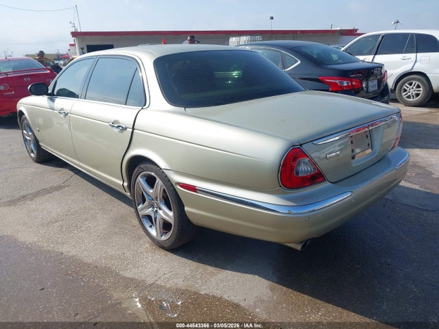 2006 JAGUAR XJ SAJWA82B96SH01917 Photo 2
