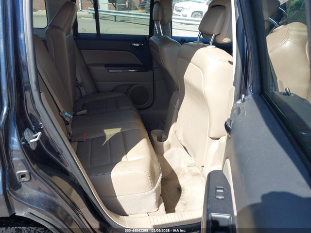 44543369 :رقم المزاد ، 1C4NJPCB2ED624164 vin ، 2014 Jeep Patriot Limited مزاد بيع