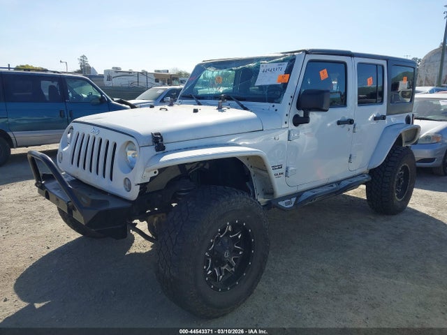 1C4BJWDG7FL634980 Jeep Wrangler Unlimited Sport