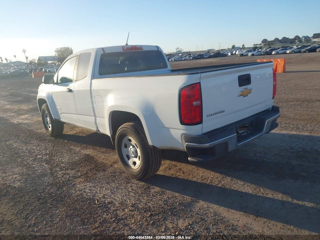 Chevrolet Colorado Wt 2018 1GCHSBEAXJ1257575 Image 3