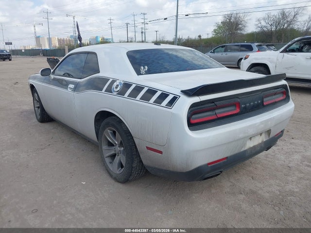 Aukcja sprzedaży 2015 Dodge Challenger Sxt, vin: 2C3CDZAG4FH757915, numer aukcji: 44543397
