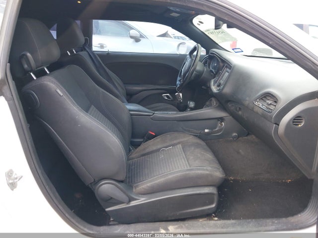 Aukcja sprzedaży 2015 Dodge Challenger Sxt, vin: 2C3CDZAG4FH757915, numer aukcji: 44543397