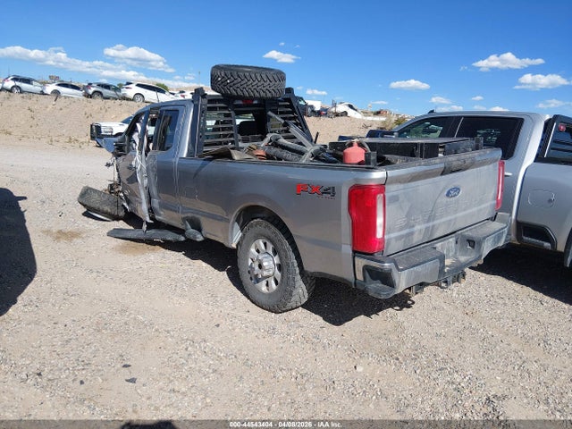 Ford F-350 Xlt 2024 1FT8X3BN2RED70276 Image 3