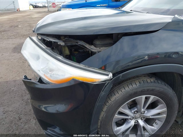 Toyota Highlander Le Plus V6 2014 5TDBKRFH3ES042283 Image 17