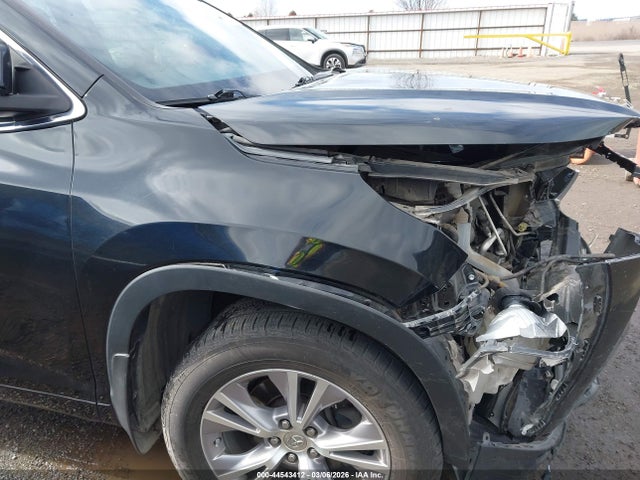 Toyota Highlander Le Plus V6 2014 5TDBKRFH3ES042283 Image 18