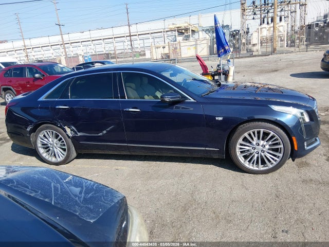 1G6KD5RS2JU113184 Cadillac CT6 LUXURY