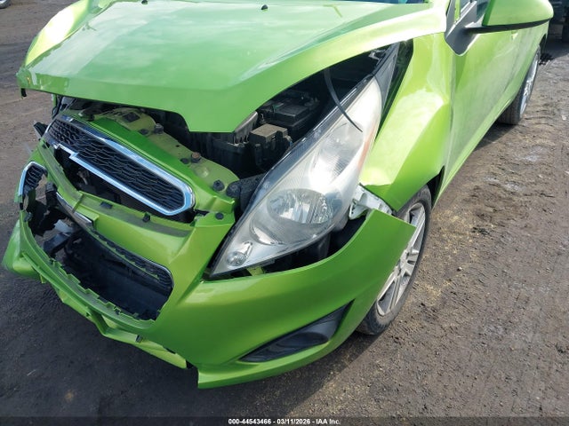 Chevrolet Spark 1lt Auto 2014 KL8CD6S93EC581797 Image 16
