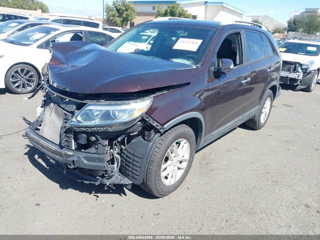 KIA SORENTO LX 2015 5XYKT4A64FG627183 Image 2