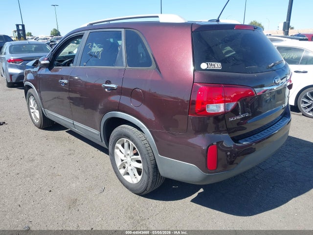 KIA SORENTO LX 2015 5XYKT4A64FG627183 Image 3