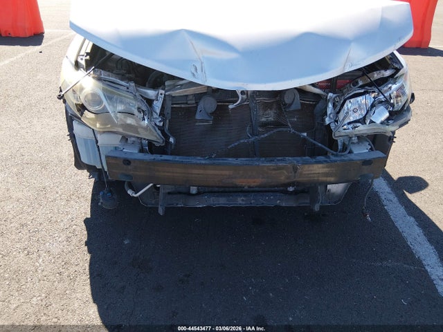 4T1BF1FK1EU345412 Toyota CAMRY SE