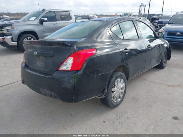 3N1CN7AP8FL924123 Nissan Versa 1.6 S+