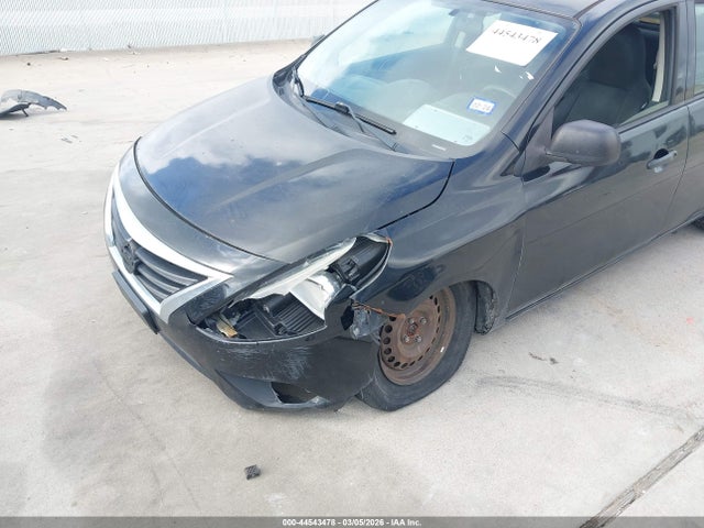 3N1CN7AP8FL924123 Nissan Versa 1.6 S+