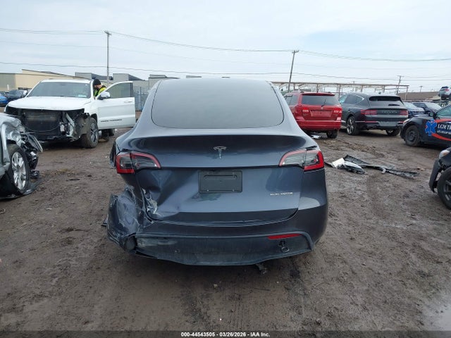 Tesla Model Y Long Range 2023 7SAYGDEE1PA194785 Image 16