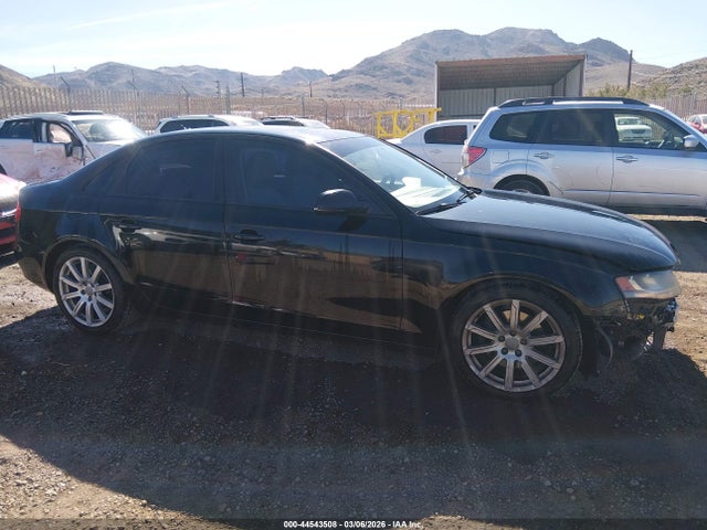 Продажа на аукционе авто 2011 Audi A4 2.0t Premium, vin: WAUAFAFL5BN012285, номер лота: 44543508