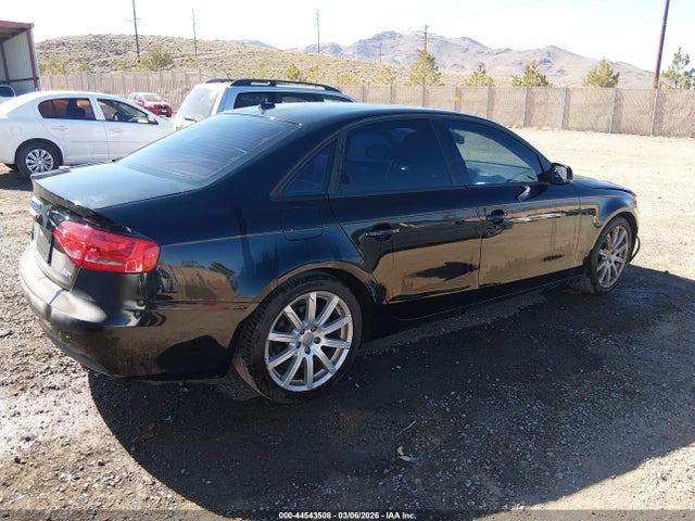 2011 AUDI A4 WAUAFAFL5BN012285 Photo 3