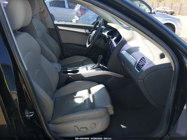 2011 AUDI A4 WAUAFAFL5BN012285 Photo 4