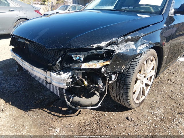 2011 AUDI A4 WAUAFAFL5BN012285 Photo 5