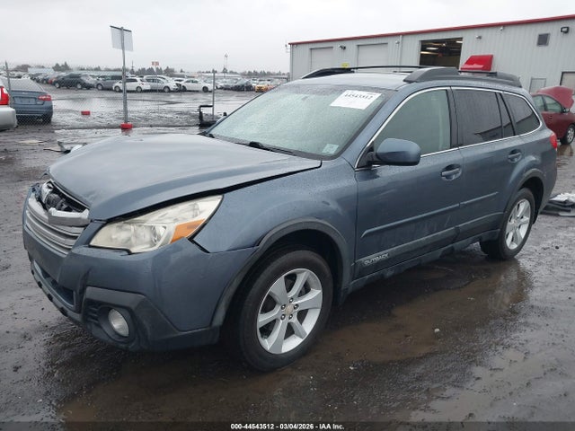 Subaru Outback 2.5i Premium 2014 4S4BRBCCXE3295674 Image 2