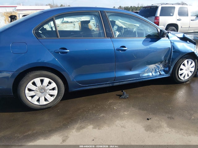Продажа на аукционе авто 2016 Volkswagen Jetta 1.4t S, vin: 3VW267AJ2GM396928, номер лота: 44543519
