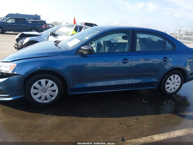 Продажа на аукционе авто 2016 Volkswagen Jetta 1.4t S, vin: 3VW267AJ2GM396928, номер лота: 44543519
