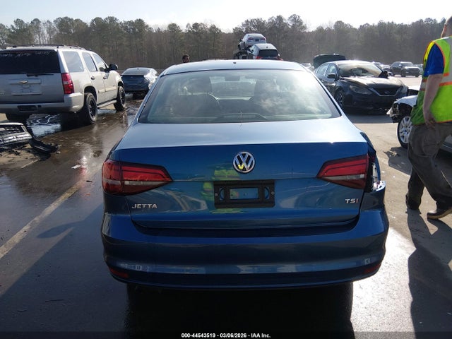 Продажа на аукционе авто 2016 Volkswagen Jetta 1.4t S, vin: 3VW267AJ2GM396928, номер лота: 44543519