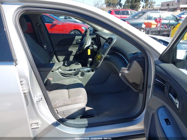 Chevrolet MALIBU LS 2015 1G11B5SLXFF308293 Image 5