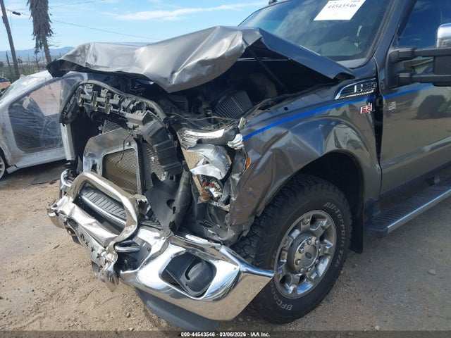 2012 FORD F-250 1FT7W2A65CEB96648 Photo 5
