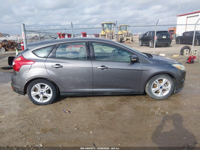 Ford FOCUS SE 2014 1FADP3K28EL420212 Image 13