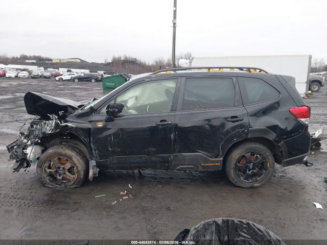 Продаж на аукціоні авто 2022 Subaru Forester Wilderness, vin: JF2SKAMC3NH468845, номер лоту: 44543574