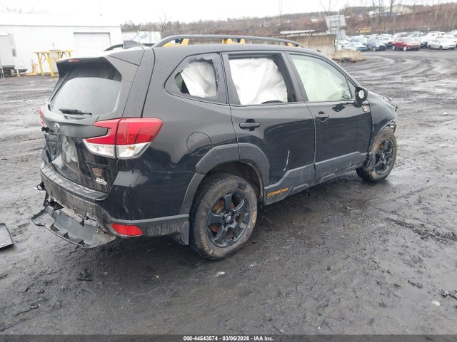 2022 SUBARU FORESTER JF2SKAMC3NH468845 Photo 3