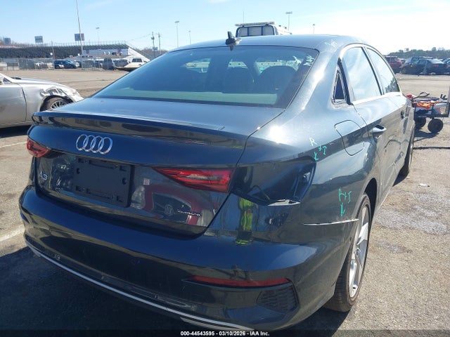 Продаж на аукціоні авто 2024 Audi A3 Premium 40 Tfsi Quattro S Tronic, vin: WAUGUDGY3RA042348, номер лоту: 44543595