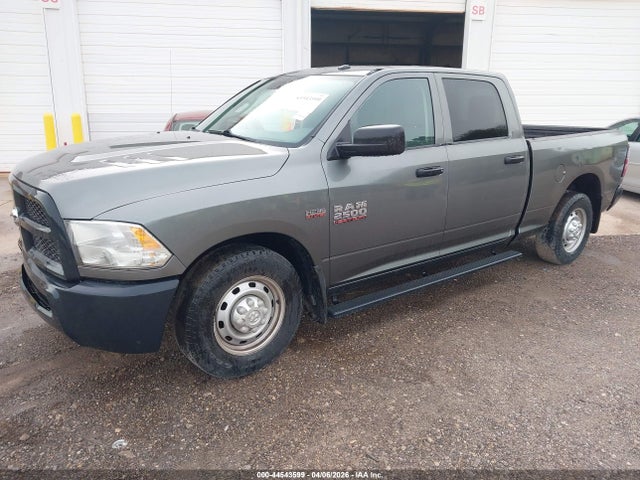 2013 Ram 2500 Tradesman მანქანა იყიდება აუქციონზე, vin: 3C6TR4CTXDG606608, აუქციონის ნომერი: 44543599