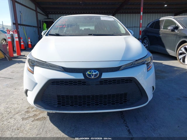 Toyota Corolla Hybrid Le 2022 JTDEAMDE2N3011586 Image 12