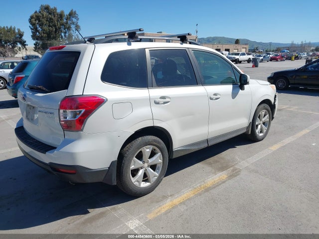Subaru Forester 2.5i Premium 2014 JF2SJAEC4EH443003 Image 4