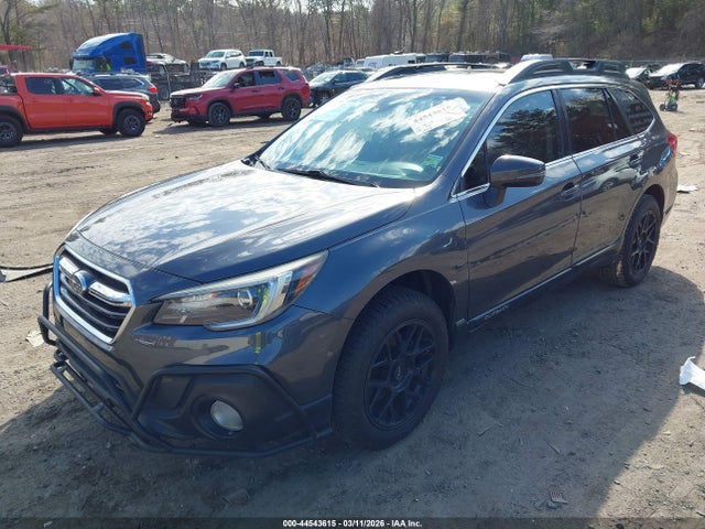 44543615 :رقم المزاد ، 4S4BSANC8J3320643 vin ، 2018 Subaru Outback 2.5i Limited مزاد بيع