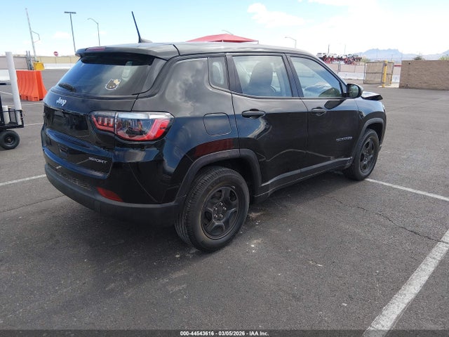 44543616 :رقم المزاد ، 3C4NJCAB2MT572152 vin ، 2021 Jeep Compass Sport Fwd مزاد بيع