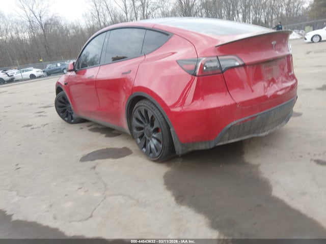 2023 TESLA MODEL Y 7SAYGDEF6PF795640 Photo 2